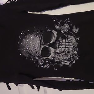 Womans long ladder sleeve t-shirt with skull and roses with crystals